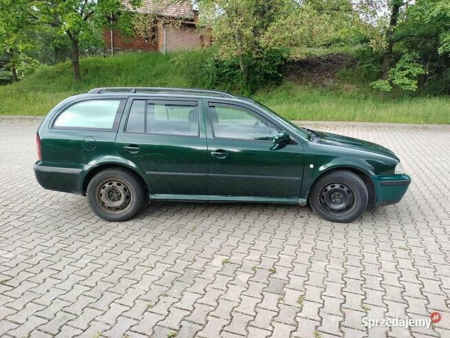 Skoda Octavia 2 2.0B 2003