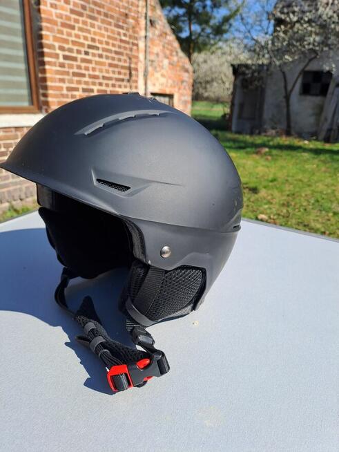 Kask na hulajnoge, skuter