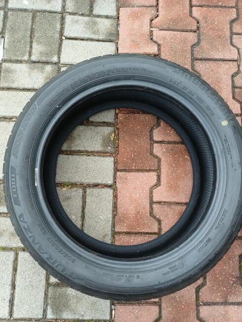 Bridgestone Turanza T001 205/50 R17