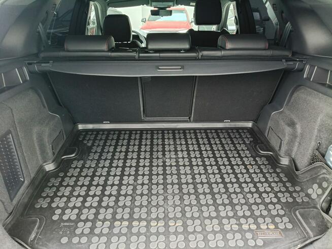 Land Rover Discovery Sport 4x4_WirtualnyKokpit_Kamera_ACC_PamiećFotela_19"_R Dynamic_FV23%