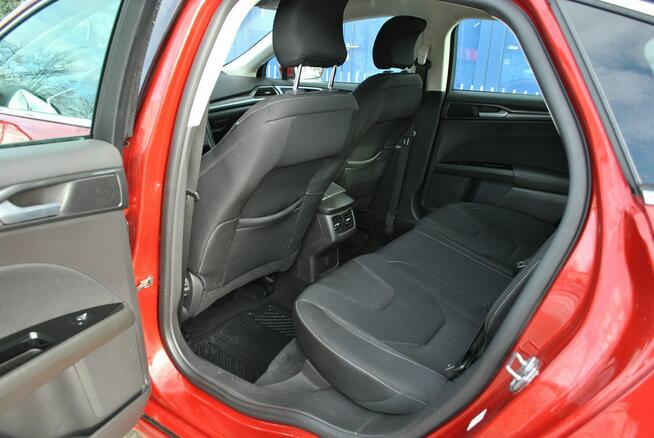 Liftback Titanium 2,0 EcoBlue 150KM A8 ASO Gwarancja Ford Używane