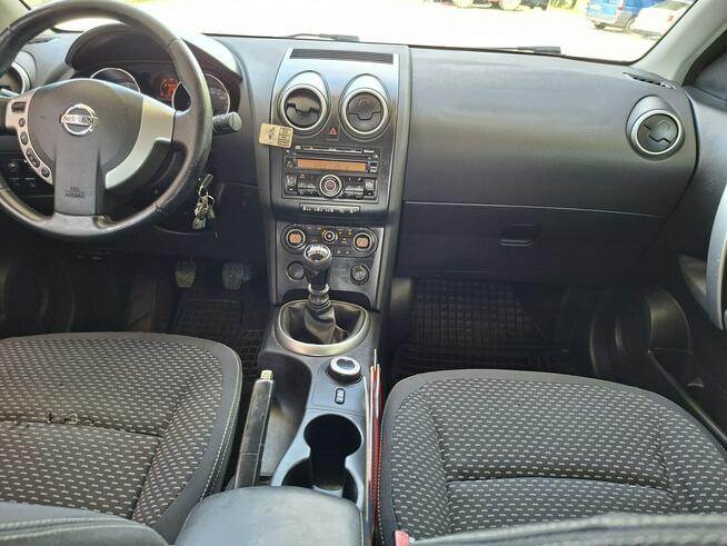 Nissan Qashqai 2.0 diesel napęd 4x4 wazne opłaty