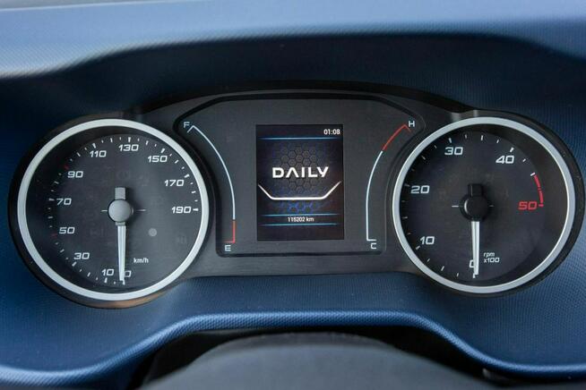 Iveco Daily KONTENER Niskopodwoziowy 35S14 Hi Matic *AUTOMAT* + RAMPA