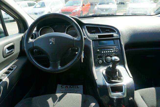 Peugeot 5008 zarejestrowany, ubezpieczony, atrakcyjny przebieg