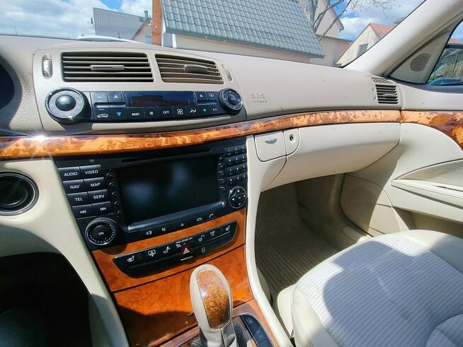 Mercedes E 350 273KM*LPG*4Matic*Airmatic*Distronic*
