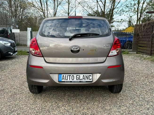 Hyundai i20 * REZERWACJA * Tylko 83 Tyś KM * Benzyna 1.2 Zwykły * KLIMA *