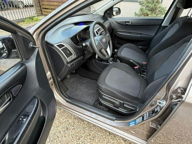 Hyundai i20 * REZERWACJA * Tylko 83 Tyś KM * Benzyna 1.2 Zwykły * KLIMA *