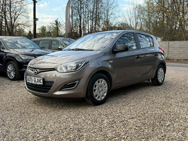 Hyundai i20 * REZERWACJA * Tylko 83 Tyś KM * Benzyna 1.2 Zwykły * KLIMA *