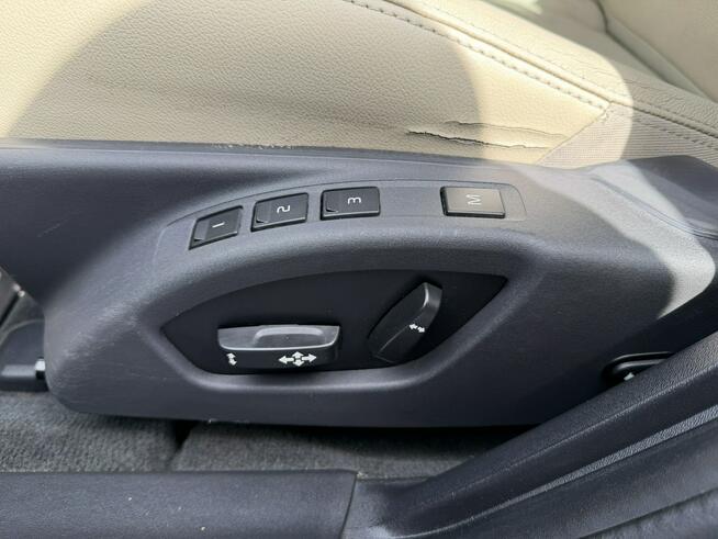 Volvo S60 D3, LED, Kamera cofania, Skórzana tapicerka, HAK, Asystent pasa ruchu
