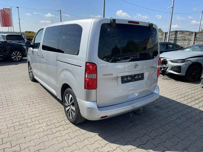 Toyota Proace Verso VIP Skóra Pamięć Fotele kapitańskie HAK