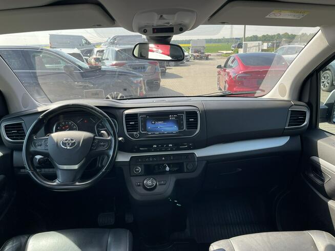 Toyota Proace Verso VIP Skóra Pamięć Fotele kapitańskie HAK