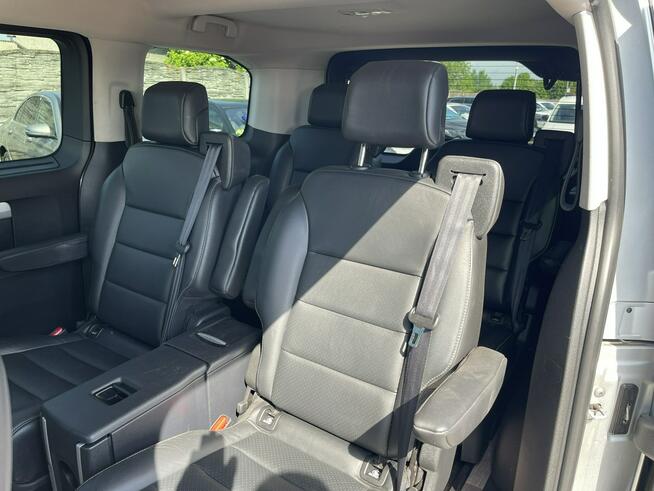 Toyota Proace Verso VIP Skóra Pamięć Fotele kapitańskie HAK