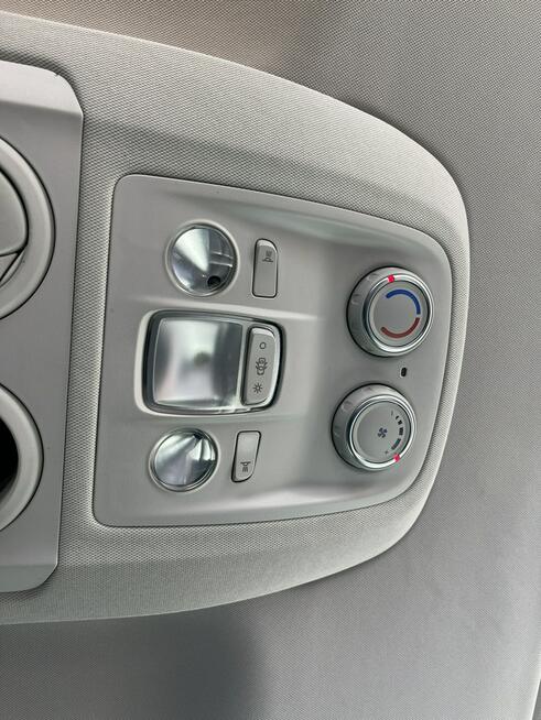 Toyota Proace Verso VIP Skóra Pamięć Fotele kapitańskie HAK