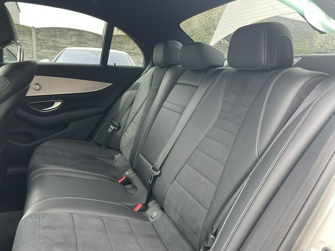 Mercedes E 220 Salon PL AMG Line mHEV Diesel 4Matic Kamera Skóra Pamięć 220KM