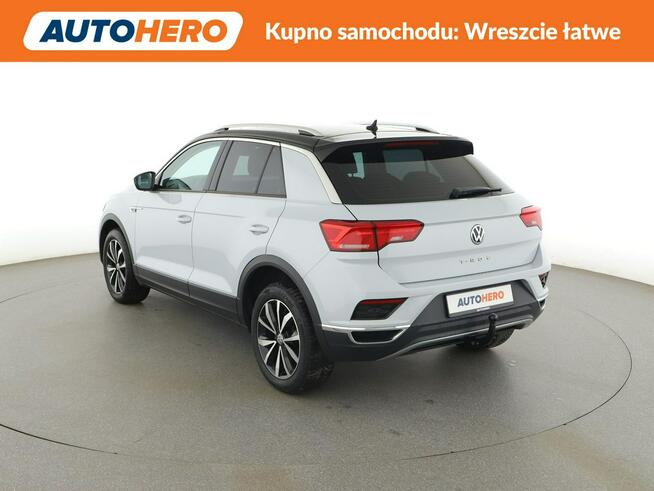 Volkswagen T-Roc Style 150KM navi PDC climatronic ACC