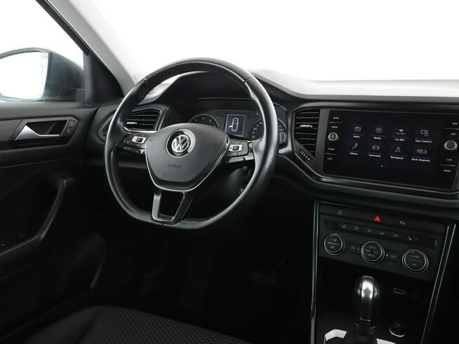 Volkswagen T-Roc automat navi PDC climatronic ACC grzane fotele