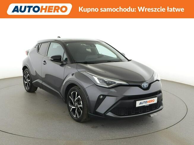 Toyota C-HR HEV automat Bi-LED AFS navi klima auto grzane fotele kamera i czujniki