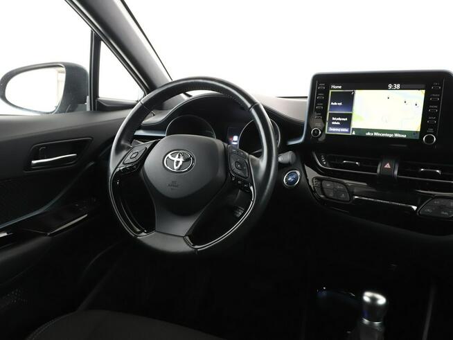 Toyota C-HR HEV automat Bi-LED AFS navi klima auto grzane fotele kamera i czujniki