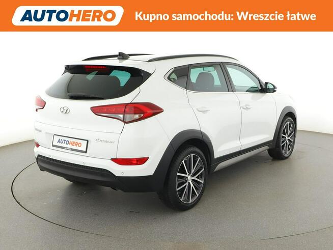 Hyundai Tucson panorama navi kamera grzane fotele tempomat