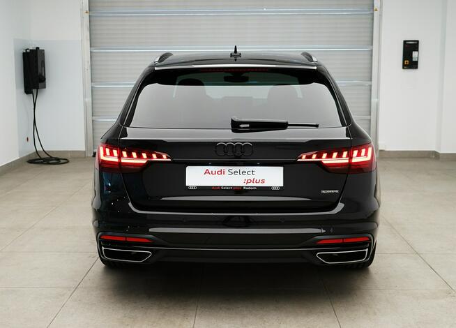 Audi A4 Quattro 45TFSI 265KM Nav LED TempomatACC Kamera Ambiente Alu19