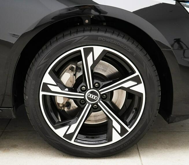 Audi A4 Quattro 45TFSI 265KM Nav LED TempomatACC Kamera Ambiente Alu19