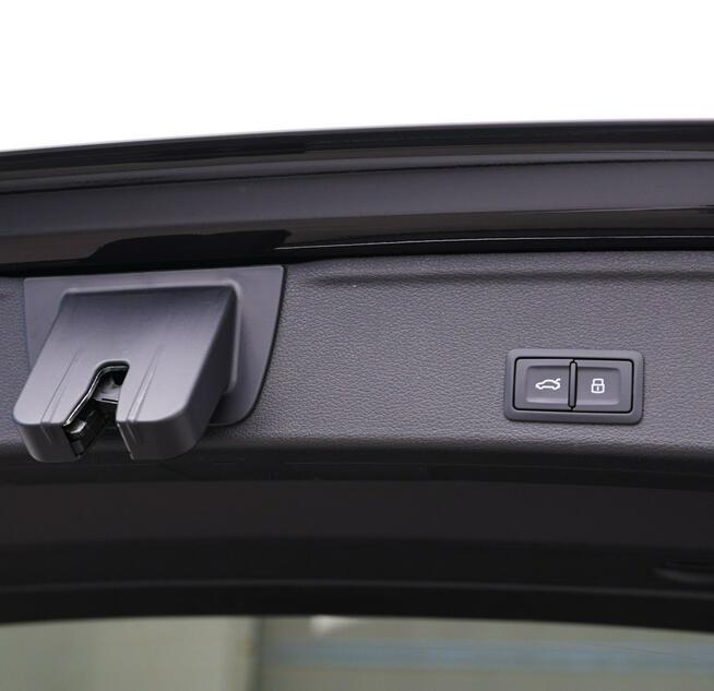 Audi A4 Quattro 45TFSI 265KM Nav LED TempomatACC Kamera Ambiente Alu19