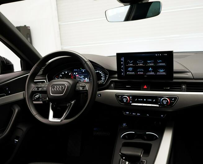 Audi A4 Quattro 45TFSI 265KM Nav LED TempomatACC Kamera Ambiente Alu19