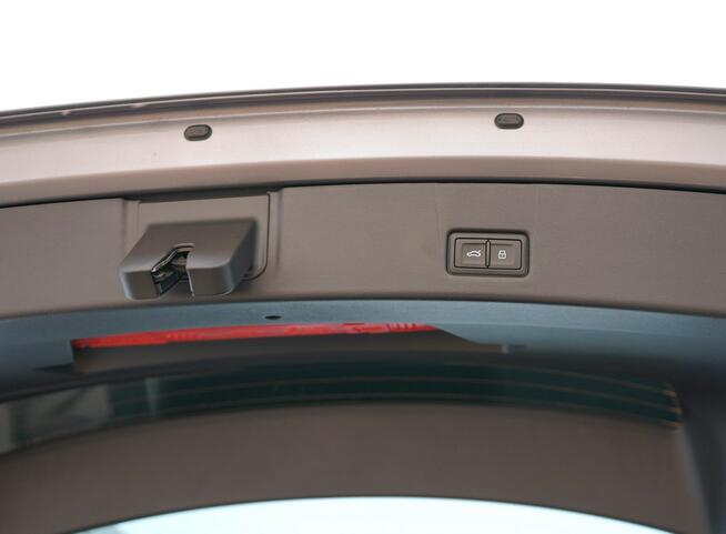 Audi Q4 e-tron 50 etron 299KM Quattro MatrixLED Virtual HeadUpAR Kamera360 ACC B&O