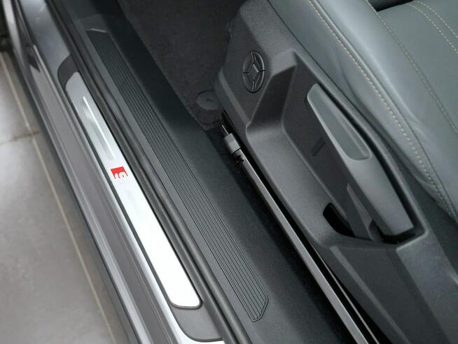 Audi Q4 e-tron 50 etron 299KM Quattro MatrixLED Virtual HeadUpAR Kamera360 ACC B&O