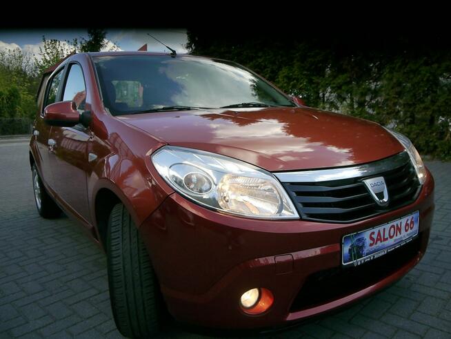 Dacia Sandero 1.4zwykły silnik Kilma Stan b.dobry bezwypadkowy Niemiec Gwarancja12m