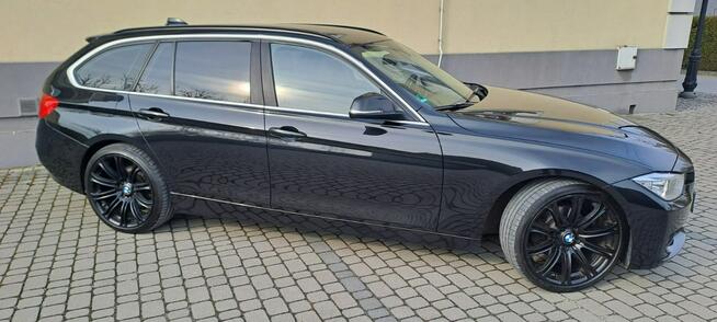 BMW 318 Bardzo ładny egzemplarz, Automat, Nawigacja, Alu 18"