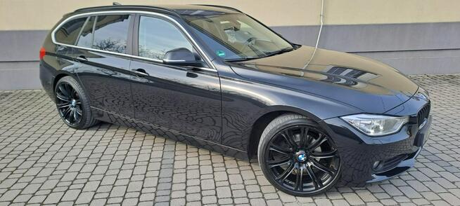 BMW 318 Bardzo ładny egzemplarz, Automat, Nawigacja, Alu 18"