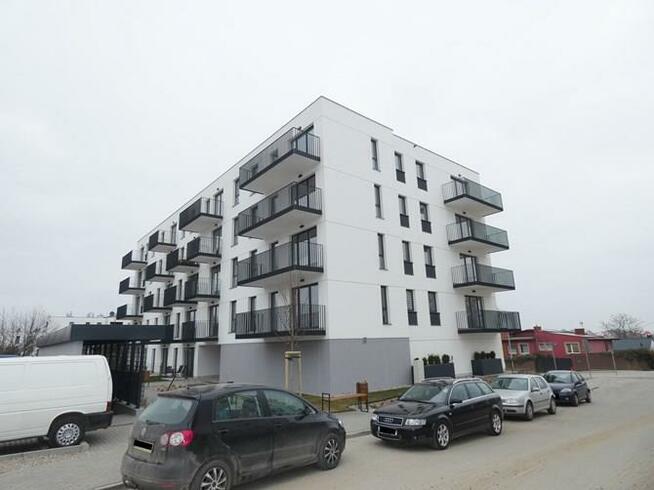 2 pokoje z balkonem i parking- Wielkopolska 36