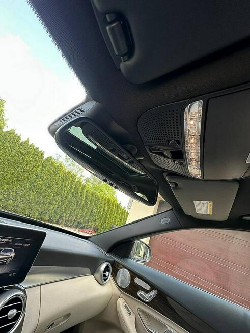 Mercedes C300 W205 245KM Pakiet AMG Bogata Wersja Zarejestrowany PL