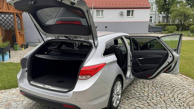 Hyundai i40 1.7CRDI 116KM z Niemiec - LED, KAMERA + czujniki, ALU 18 + wielosezon!