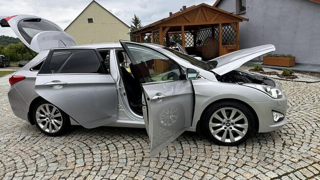 Hyundai i40 1.7CRDI 116KM z Niemiec - LED, KAMERA + czujniki, ALU 18 + wielosezon!