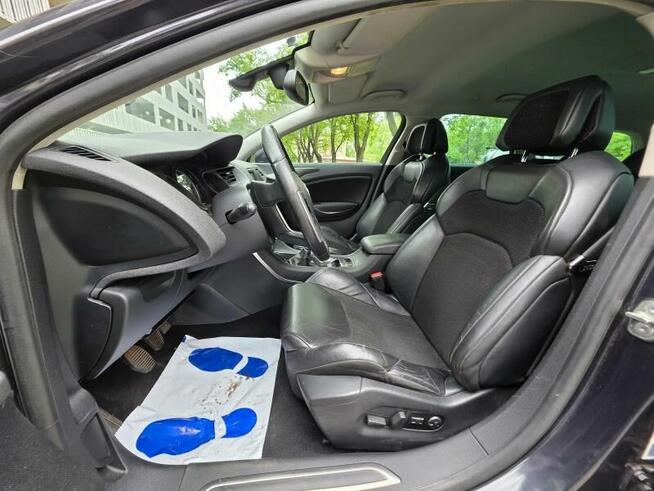 Exclusive, 2.0HDI 140KM, Skóra, Manual, Navigacja,