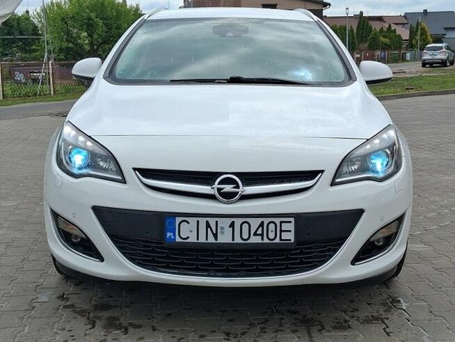 Opel Astra Navi LED BiXenon Ogrzewana kierownica Klimatronic