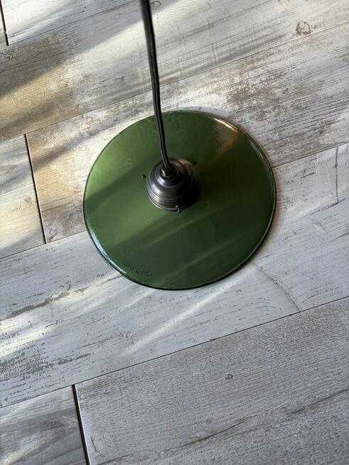 Lampa industrialna metalowa emaliowana wisząca Loft