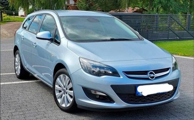 Opel Astra J