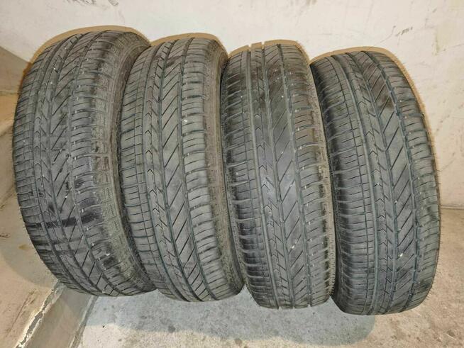 używane GoodYear DuraGrip 175/65/R15 88T ,rocznik 2024