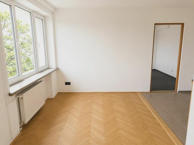 Lokal mieszkalno-biurowy 70m2 Broniewskiego 8