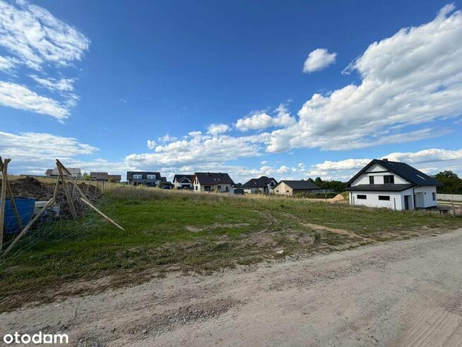 Działka budowlana 1001 m² – Żarowo (3 km od Stargardu)