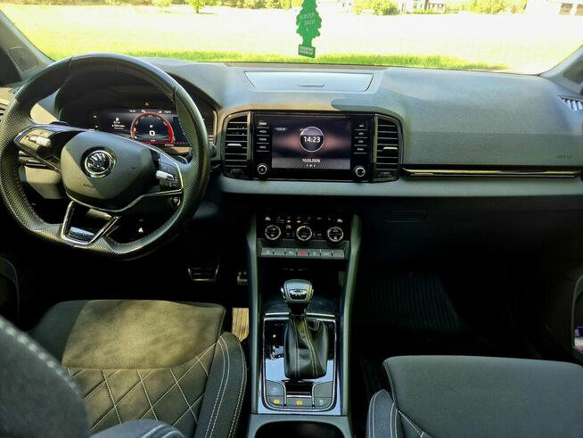 Skoda Karoq Sportsline koncowka 2023 benzyna salon polska