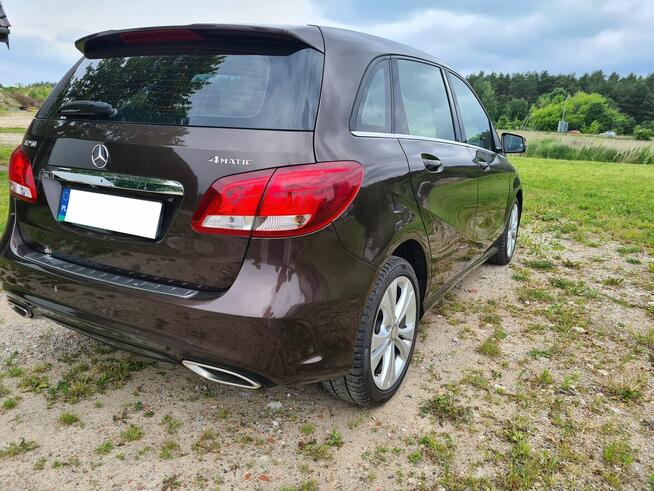 Mercedes B250 4-matic 2,0 benzyna Automat Skóry