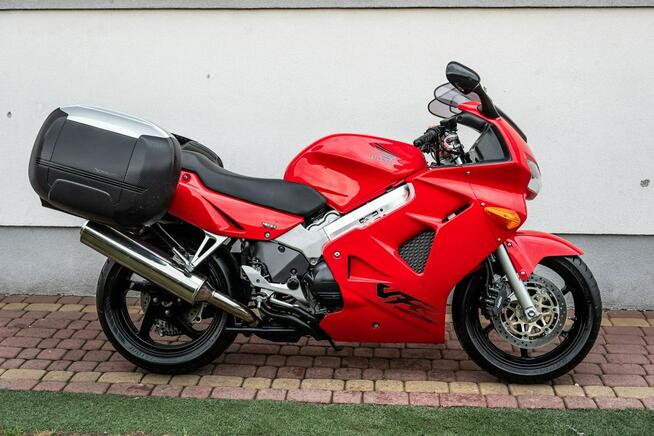 Honda VFR 800 Raty Transport Największy Wybór Moto W PL 2x KUFER Mega Zadbana