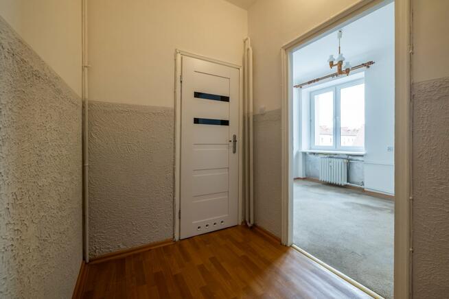 Niska cena / pod inwestycję / 2 piętro