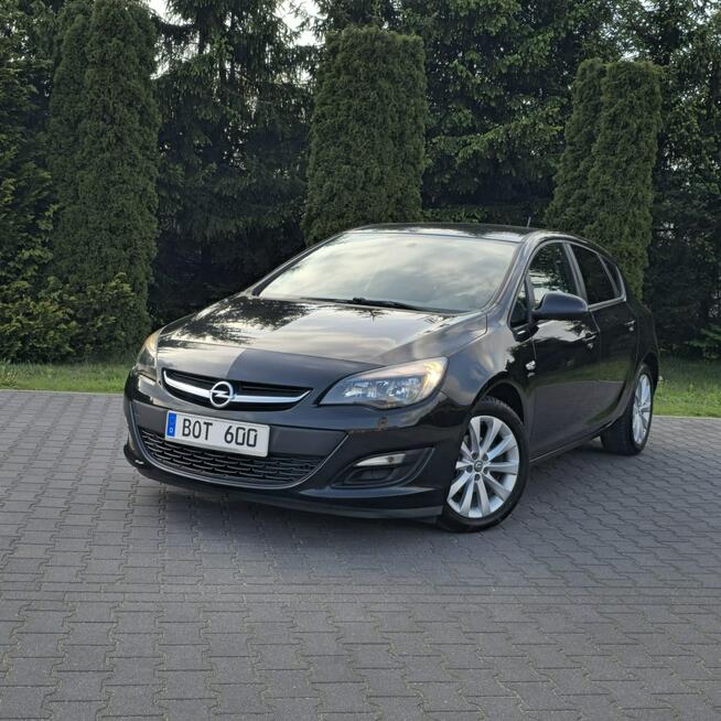 Opel Astra 1.4 Turbo Kamera Cofania, Nawigacja, Klima 2 Klucze