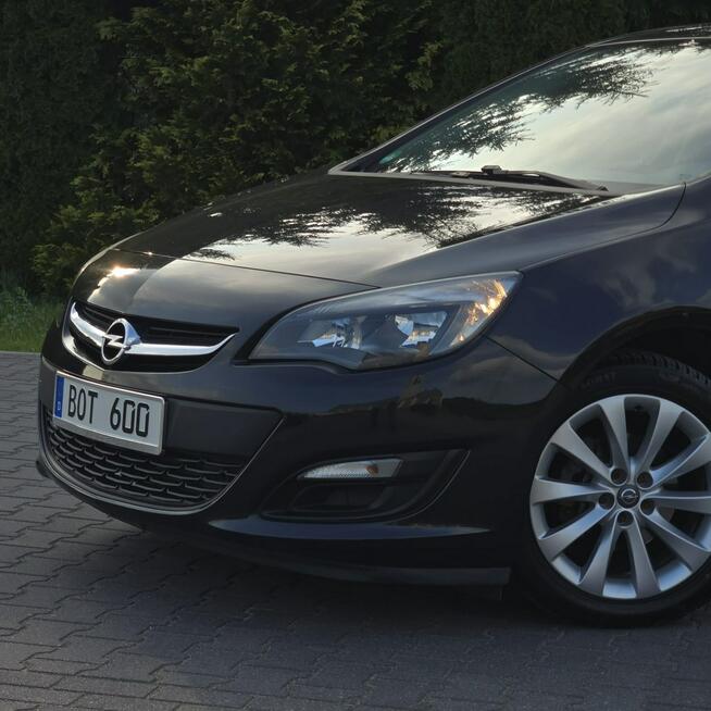 Opel Astra 1.4 Turbo Kamera Cofania, Nawigacja, Klima 2 Klucze
