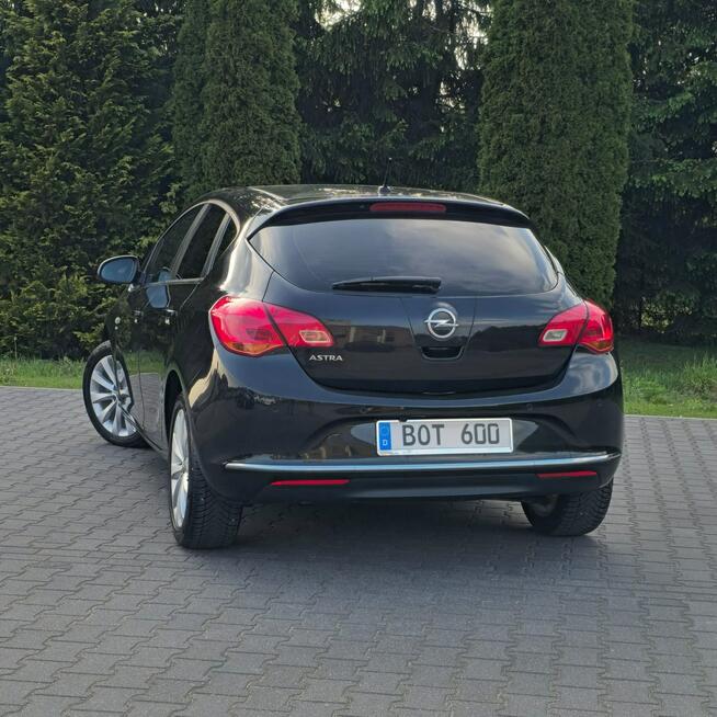 Opel Astra 1.4 Turbo Kamera Cofania, Nawigacja, Klima 2 Klucze